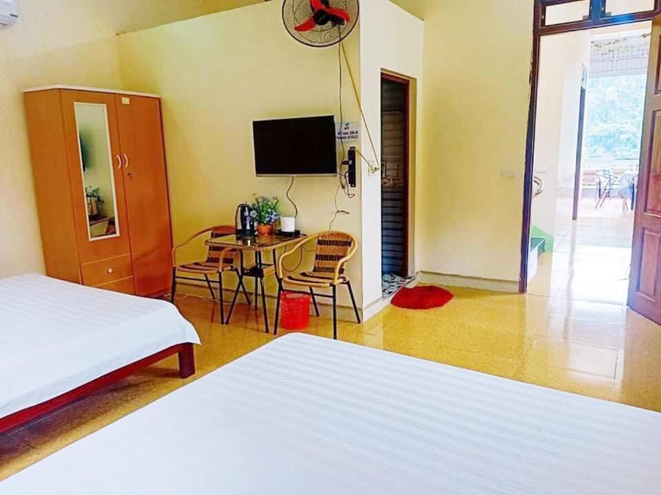 Nha Nghi Son Lam - Panorama lake view Apartment An Ma Bagian luar foto